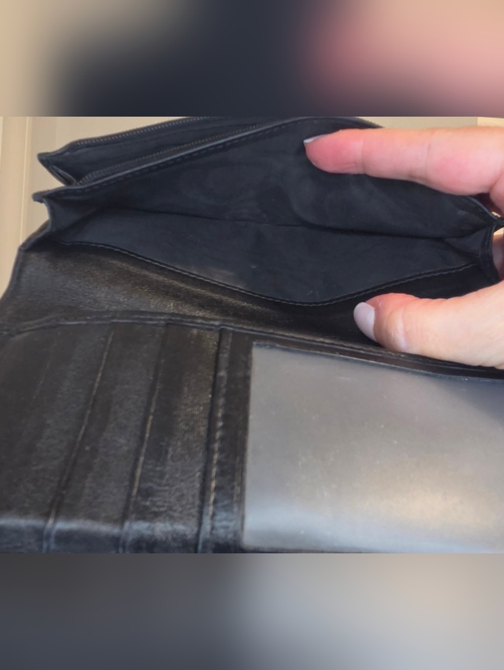 Gucci Guccissima Leather Bifold Wallet Black Zip Organizer Long Wallet - Picture 9 of 11